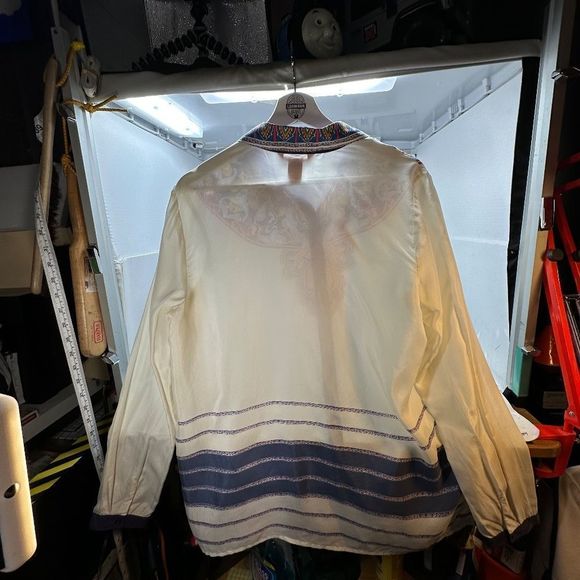 SUNDANCE SILK TOP LONG SLEEVE - Picture 10 of 16